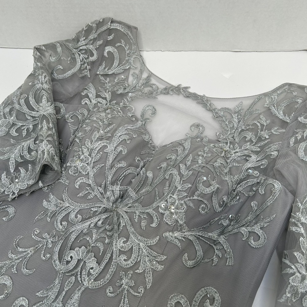 JJs House NWOT Mother Of Bride Groom Dress Gray Blue Embellished Size 2